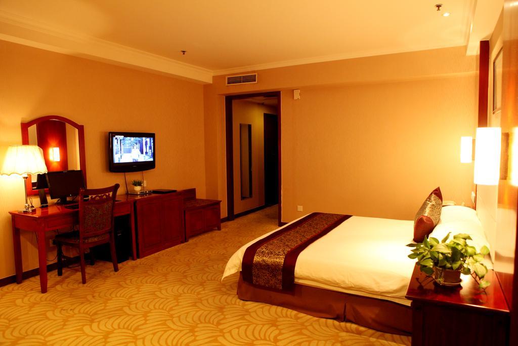 Heze Tianhong Hotel חדר תמונה